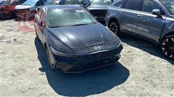 Hyundai Elantra 2024