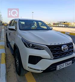 Toyota Fortuner 2022