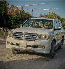 Toyota Land Cruiser 2011
