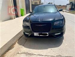 Chrysler 300 2022