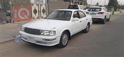 Toyota Crown 2000