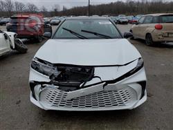 Toyota Camry 2025