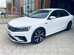 2018 فولكسفاغن باسات