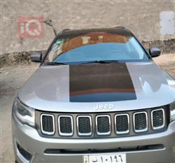 2020 جيب كومباس