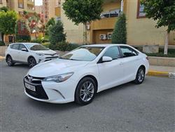 Toyota Camry 2017