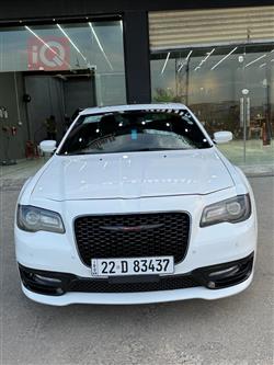 2022 كرايسلر 300