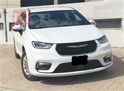 2023 كرايسلر باسيفيكا