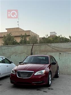 2014 كرايسلر 200