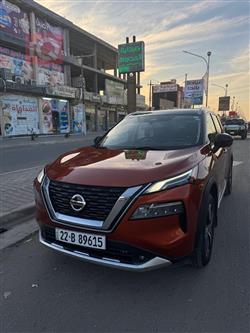 2021 نيسان روج