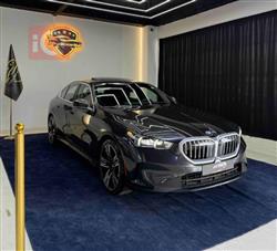 BMW 5-Series 2024