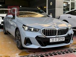 BMW 5-Series 2025