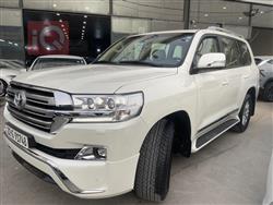 Toyota Land Cruiser 2016