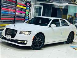 2023 كرايسلر 300