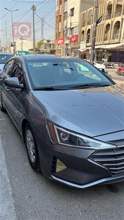 Hyundai Elantra 2019