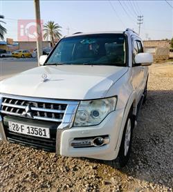 Mitsubishi Pajero 2009