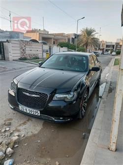 Chrysler 300 2018