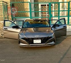 Hyundai Elantra 2023