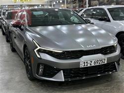 2025 كيا K5