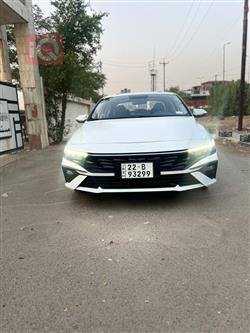 Hyundai Elantra 2024