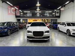 Chrysler 300 2018