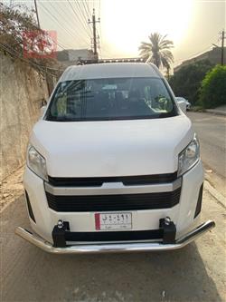 Toyota Hiace 2023