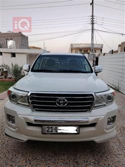 Toyota Land Cruiser 2013