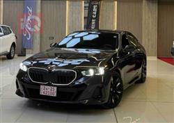 BMW 5-Series 2024