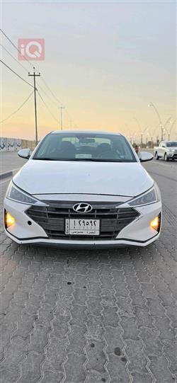 Hyundai Elantra 2019