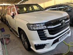 Toyota Land Cruiser 2024