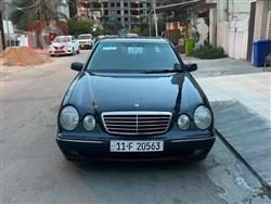 2000 مرسيدس بنز إي-كلاس