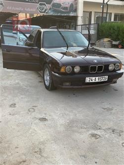 1990 بي ام دبليو الفئة 5