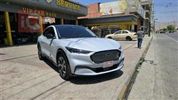 2023 فورد موستانج Mach-E
