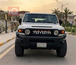 2014 تويوتا إف جي كروزر
