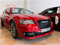 2017 كرايسلر 300