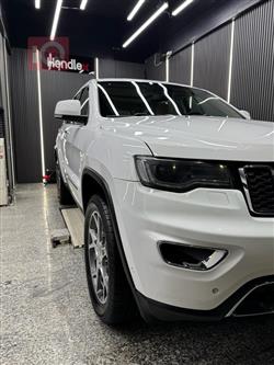 Jeep Grand Cherokee 2021