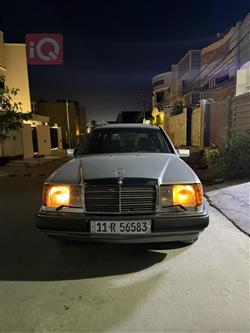 1992 مرسيدس بنز إي-كلاس