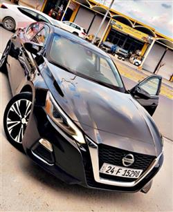 Nissan Altima 2021