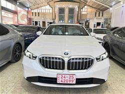 BMW 5-Series 2024