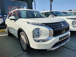 Mitsubishi Outlander 2025