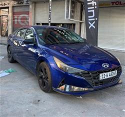 Hyundai Elantra 2022