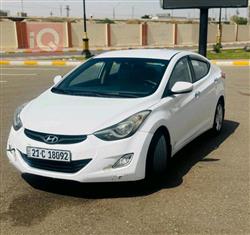 Hyundai Elantra 2012
