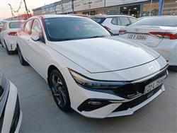 Hyundai Elantra 2024