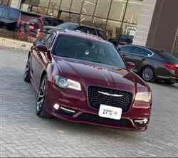 Chrysler 300 2018