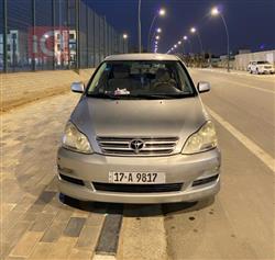 Toyota Ipsum 2005