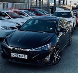 Hyundai Elantra 2019