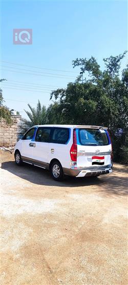 Hyundai H-1 2013