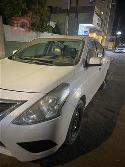 Nissan Sunny 2021