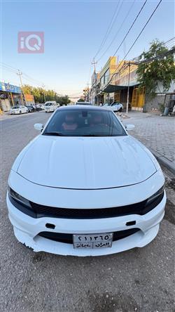 2015 دودج تشارجر