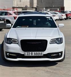 2023 كرايسلر 300