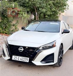 Nissan Altima 2024